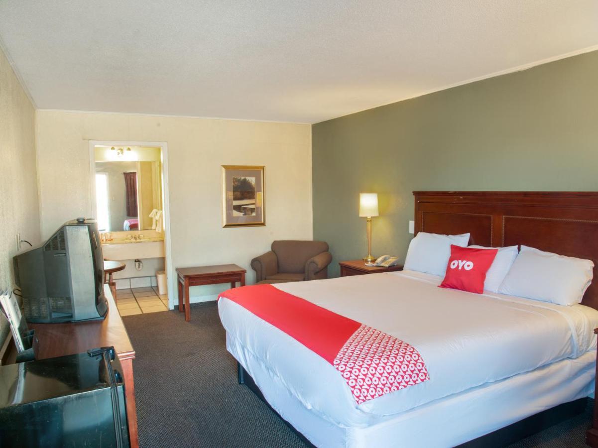Rest Inn - Extended Stay, I-40 Airport, Wedding & Event Center Amarillo Bagian luar foto